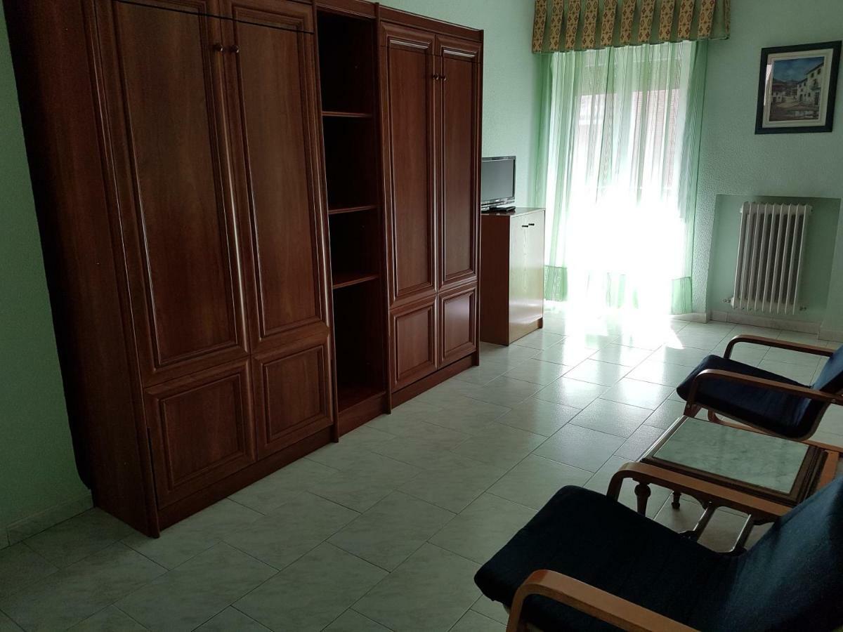 Hotel Fray Juan Gil Аревало Екстер'єр фото