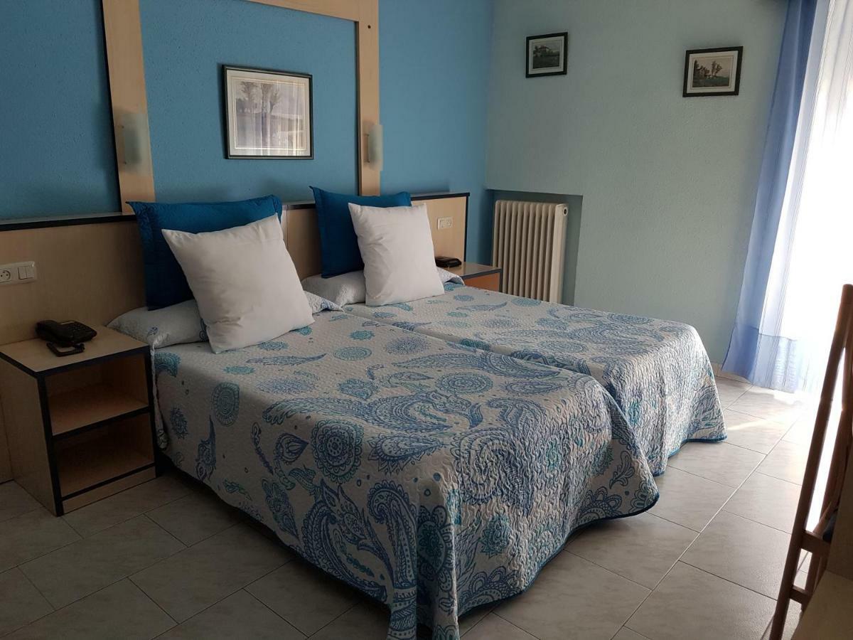 Hotel Fray Juan Gil Аревало Екстер'єр фото